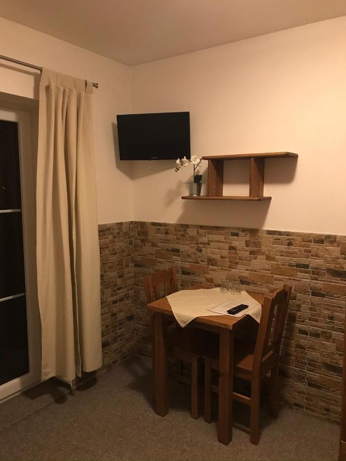Hotel Na Planyrce Paseky nad Jizerou Exterior foto