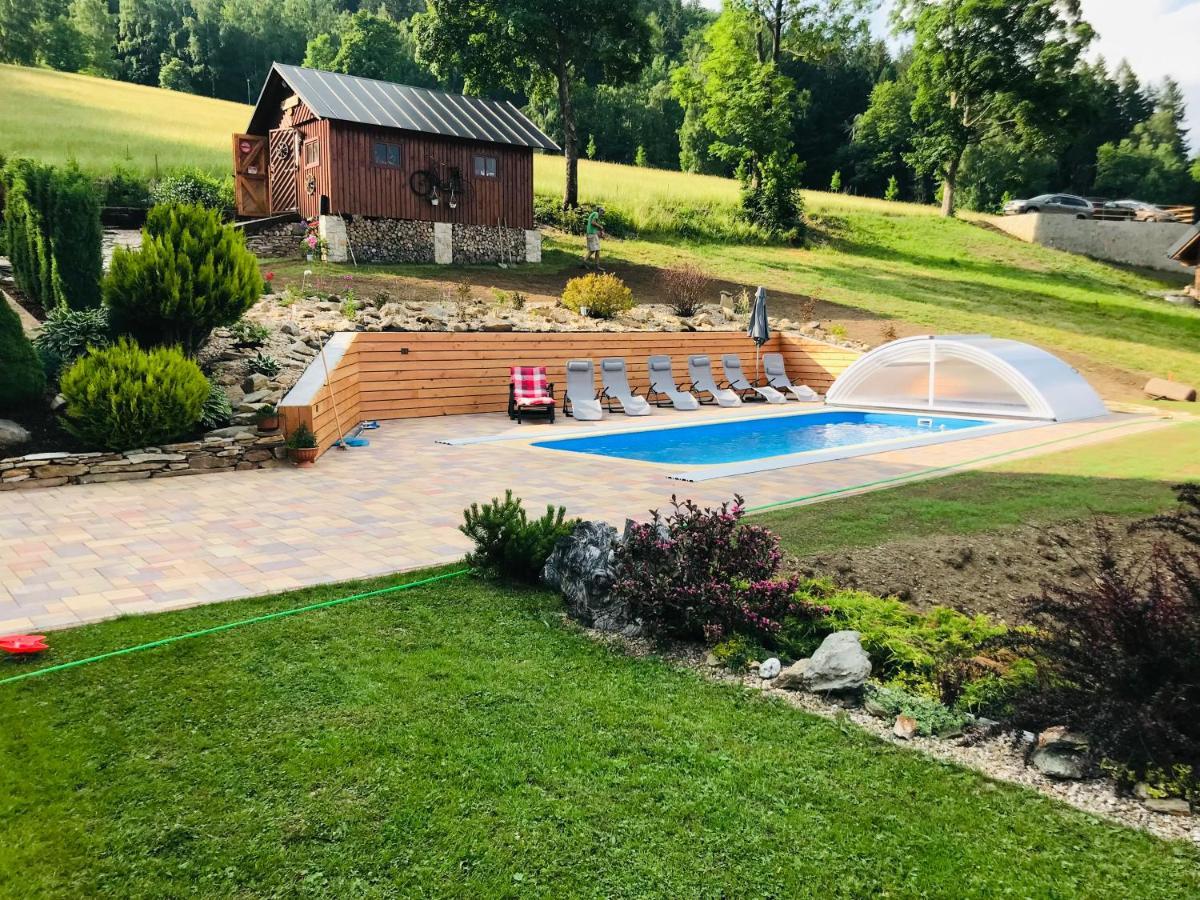 Hotel Na Planyrce Paseky nad Jizerou Exterior foto