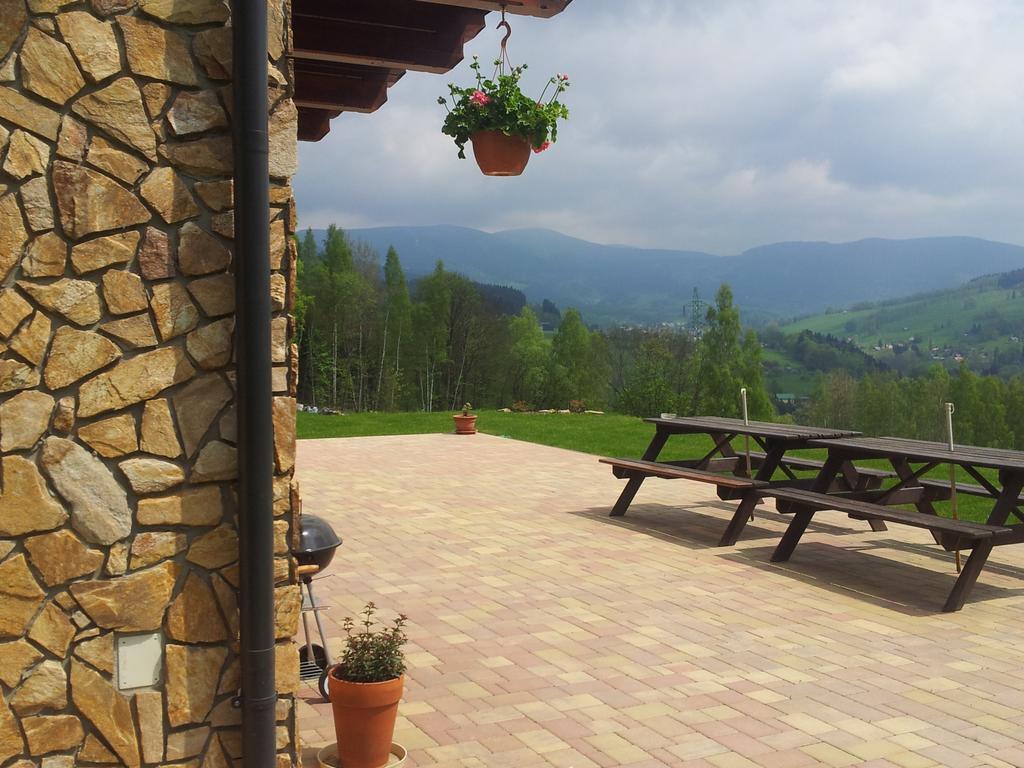 Hotel Na Planyrce Paseky nad Jizerou Exterior foto